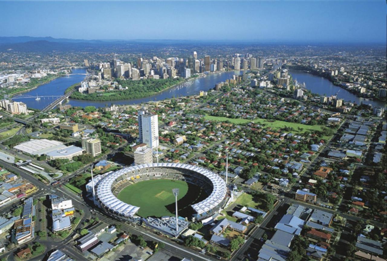 Amazing River View - 3 Bedroom Apartment - Brisbane Cbd - Netflix - Fast Wifi - Carpark Exteriör bild