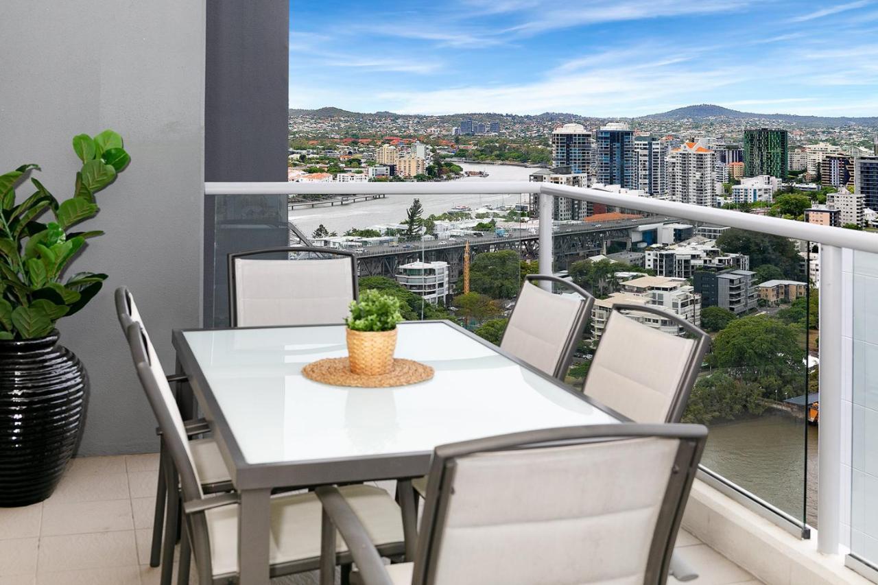 Amazing River View - 3 Bedroom Apartment - Brisbane Cbd - Netflix - Fast Wifi - Carpark Exteriör bild