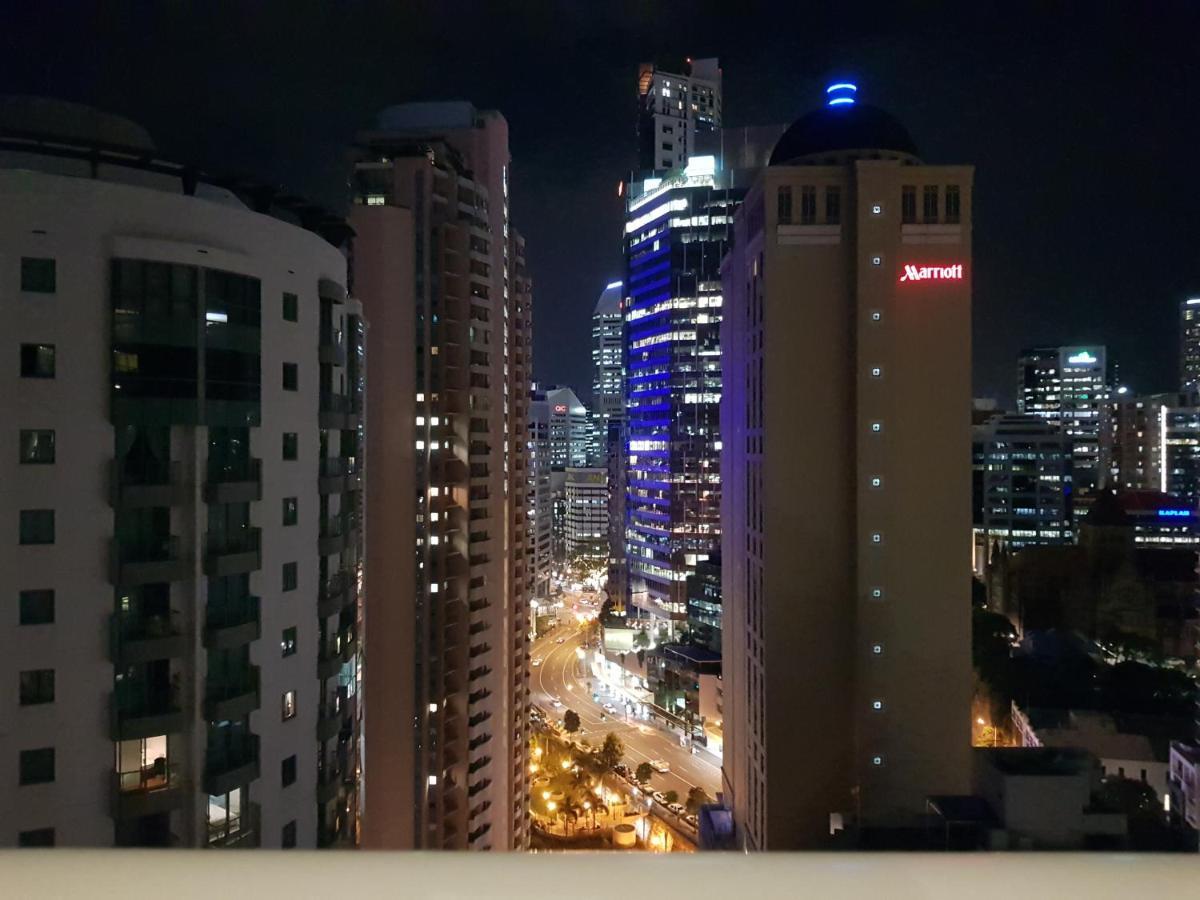 Amazing River View - 3 Bedroom Apartment - Brisbane Cbd - Netflix - Fast Wifi - Carpark Exteriör bild