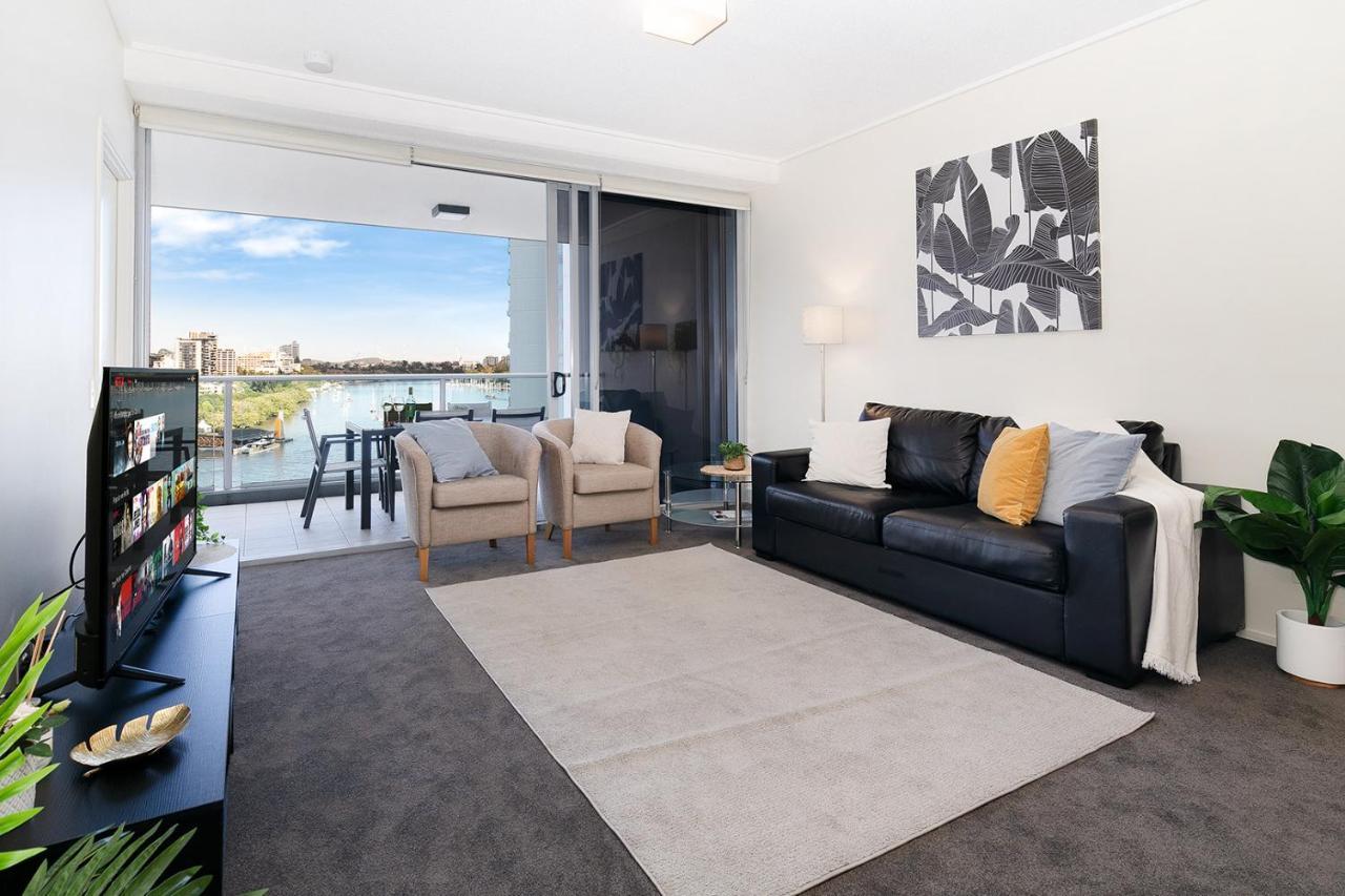 Amazing River View - 3 Bedroom Apartment - Brisbane Cbd - Netflix - Fast Wifi - Carpark Exteriör bild