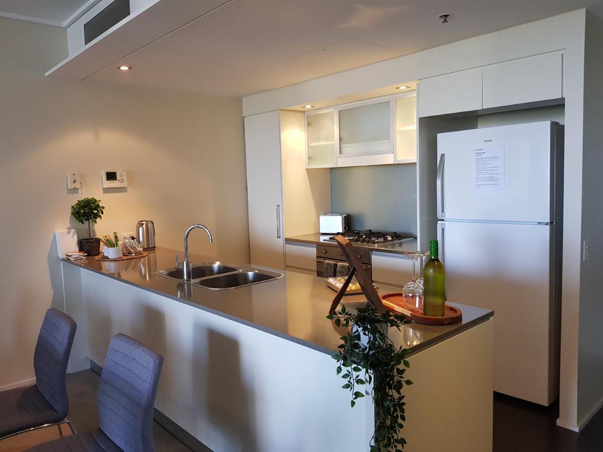 Amazing River View - 3 Bedroom Apartment - Brisbane Cbd - Netflix - Fast Wifi - Carpark Exteriör bild